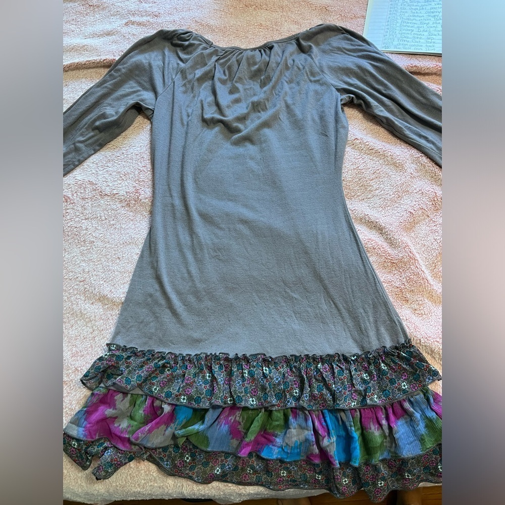 #217 Ruffle dress - Picture 7 of 10